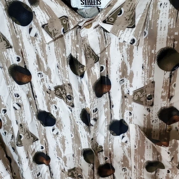 City Streets 100% Rayon Pool Balls Short Sleeve Casual Button Down Sz. L Shirt - Picture 5 of 10